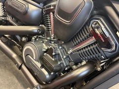 Qjmotor SRV 600 V 2026 nieuw – foto 15 van 17