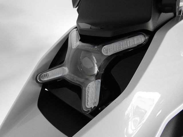bmw - r-1300-gs
