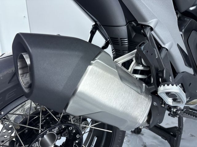 bmw - r-1300-gs