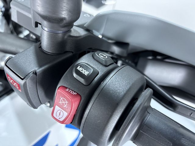 bmw - r-1300-gs