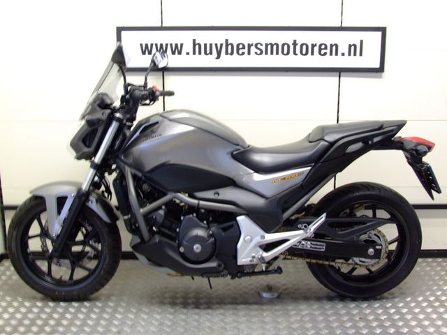 honda - nc-700-s-dct-abs