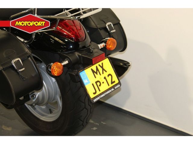 suzuki - new-intruder-m-800