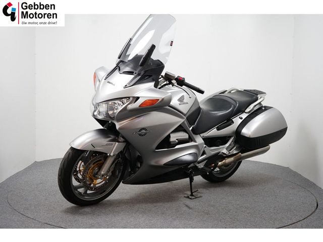 honda - st-1300-pan-european-abs