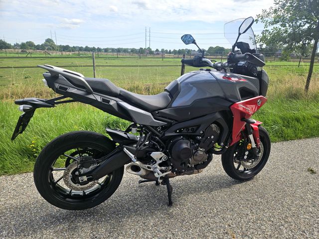yamaha - tracer-900-abs