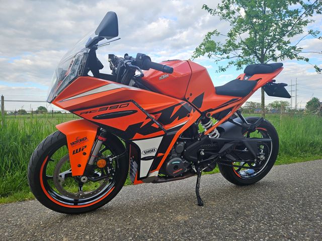 ktm - rc-390
