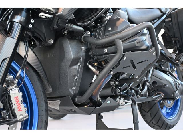 bmw - r-1300-gs