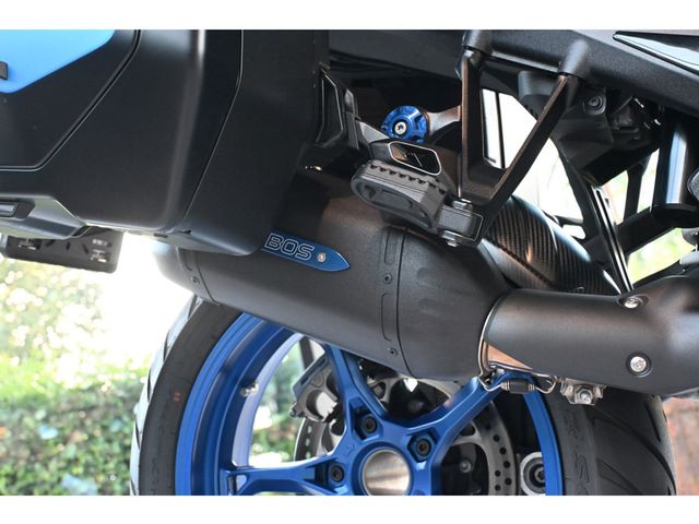 bmw - r-1300-gs