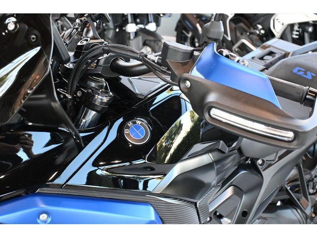 bmw - r-1300-gs