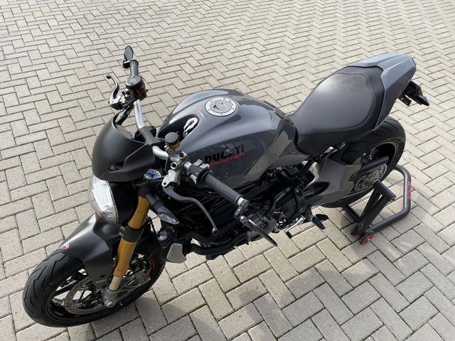 ducati - monster-1200-s