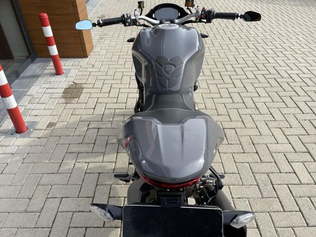 ducati - monster-1200-s