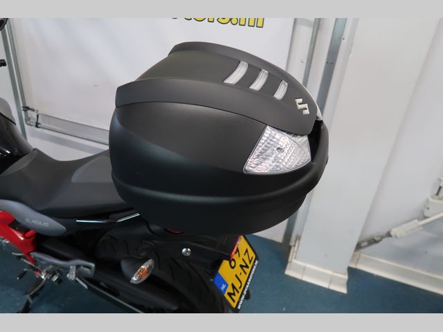 suzuki - gladius-abs