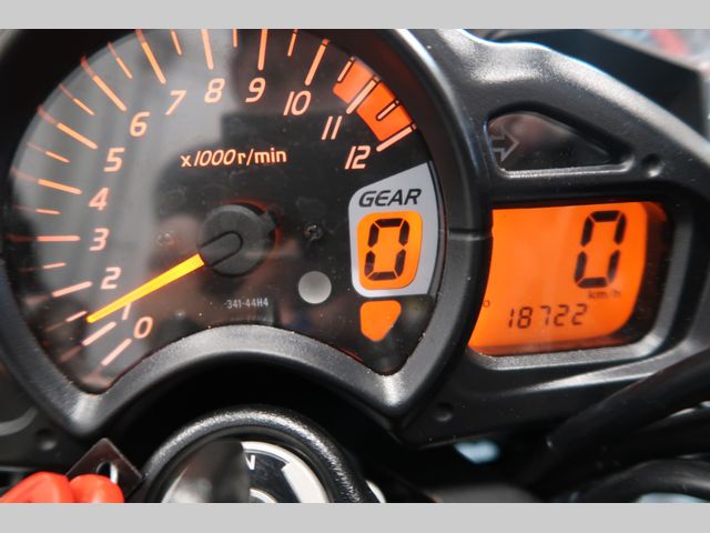 suzuki - gladius-abs