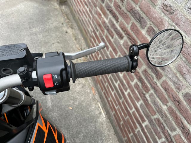 ktm - 690-duke