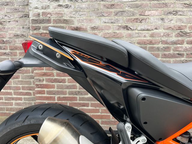 ktm - 690-duke