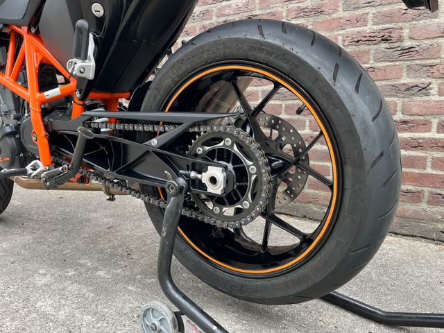 ktm - 690-duke