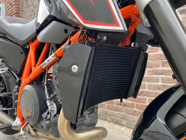 ktm - 690-duke