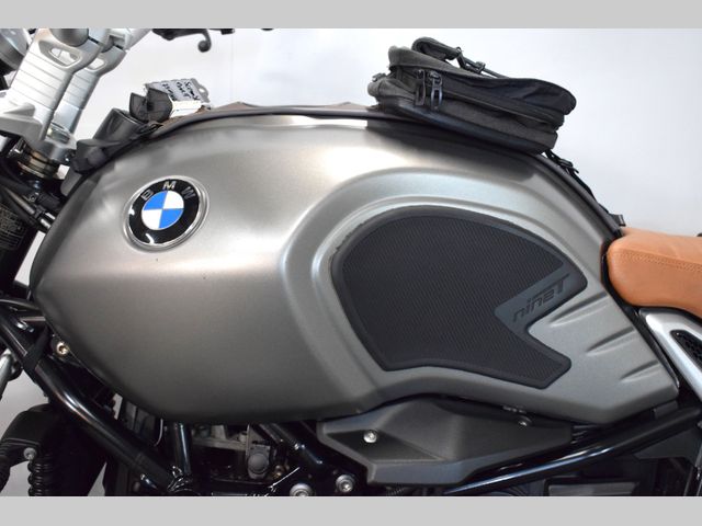 bmw - r-nine-t-scrambler