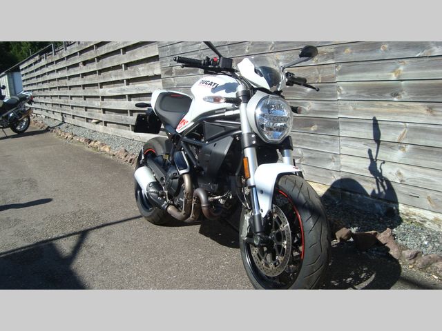 ducati - monster-797--