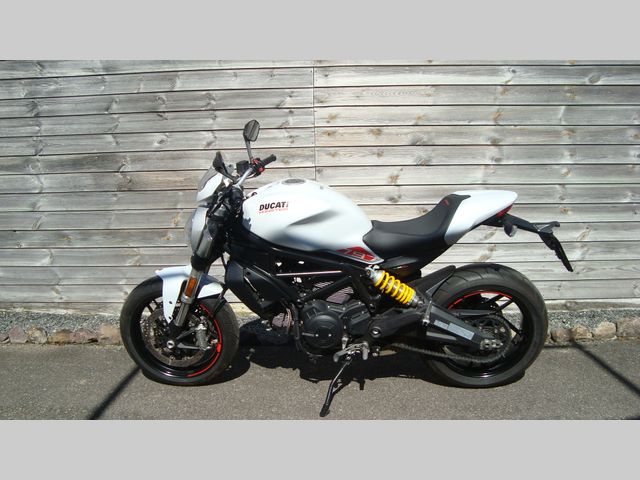 ducati - monster-797--