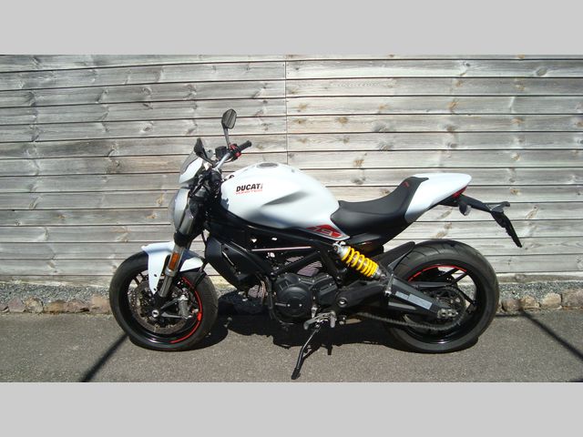 ducati - monster-797--