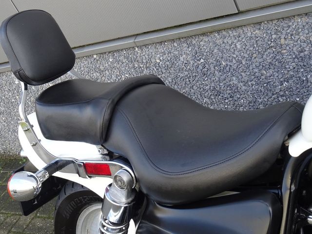 honda - vf-750-c-supermagna