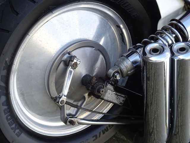 honda - vf-750-c-supermagna