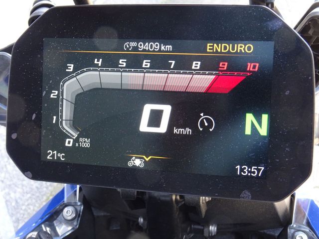 bmw - r-1300-gs-trophy