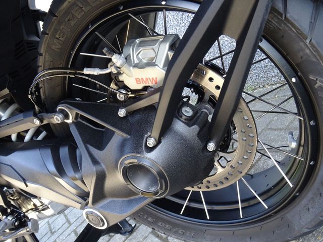 bmw - r-1300-gs-trophy