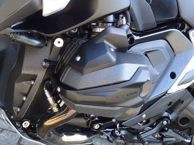 bmw - r-1300-gs-trophy