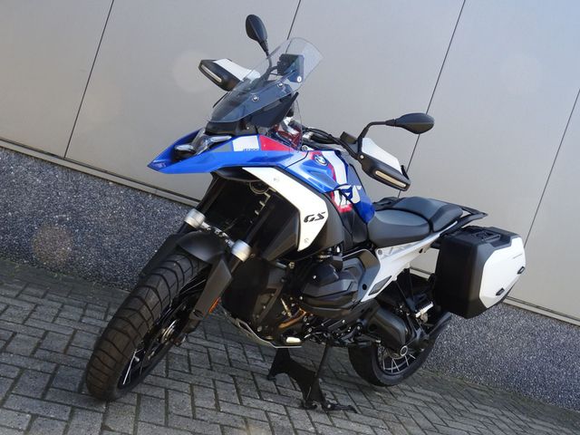 bmw - r-1300-gs-trophy