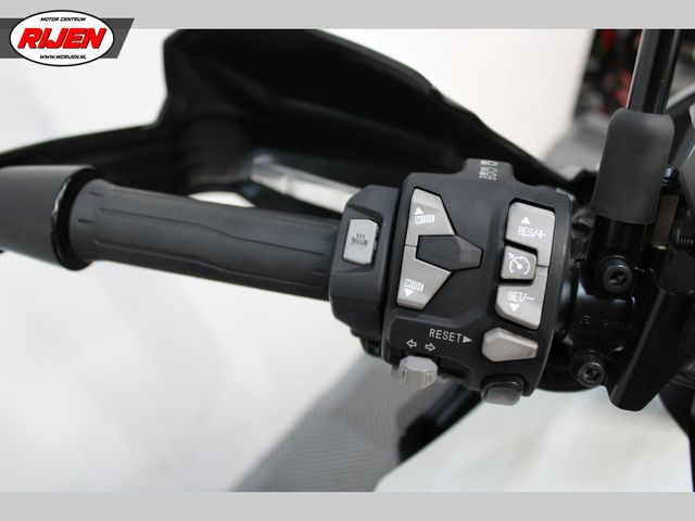 kawasaki - versys-1100-s-tourer