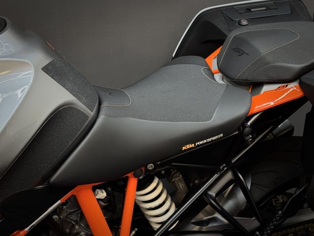 ktm - 1290-super-duke-gt