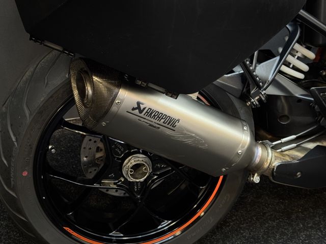 ktm - 1290-super-duke-gt