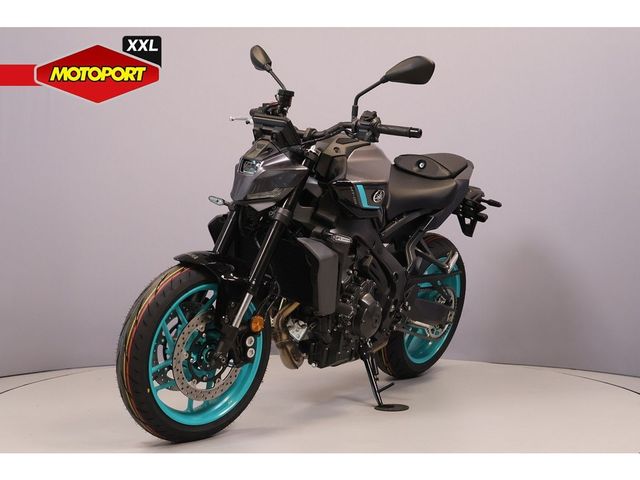 yamaha - mt-09-y-amt