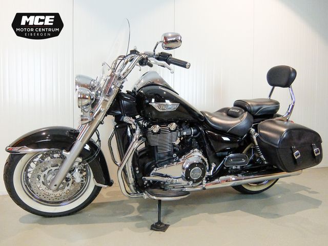 triumph - thunderbird-lt-abs