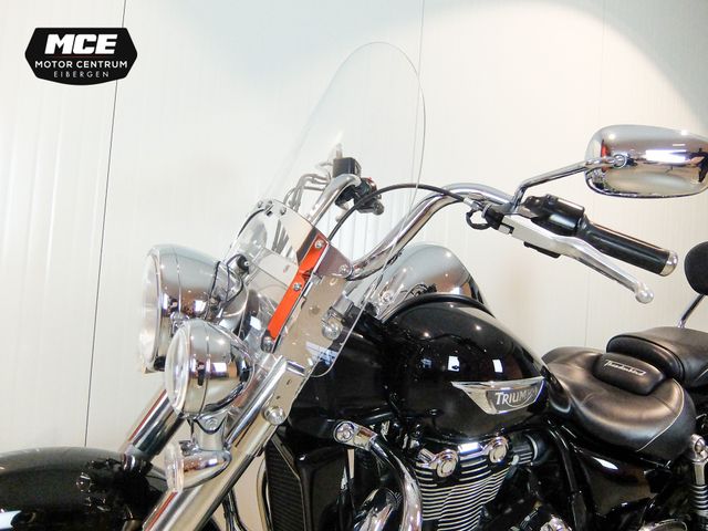 triumph - thunderbird-lt-abs