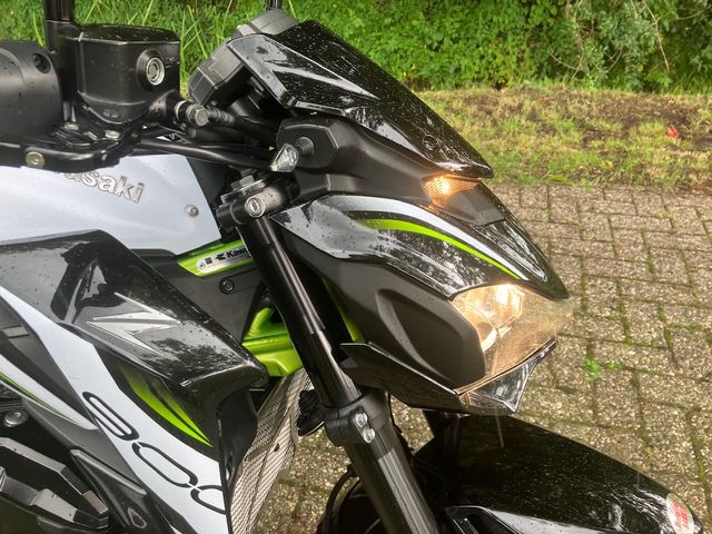 kawasaki - z900