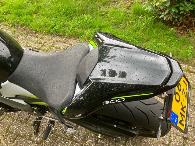 kawasaki - z900