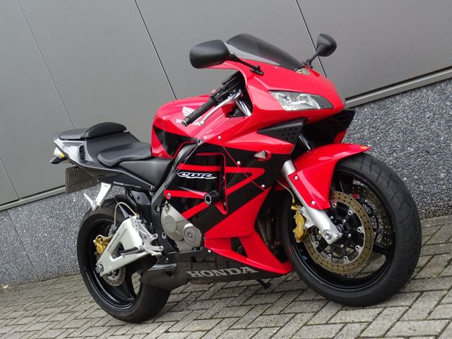 honda - cbr-600-rr