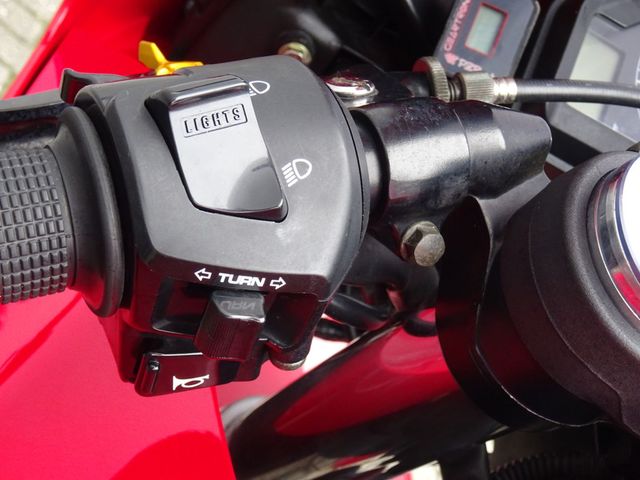 honda - cbr-600-rr