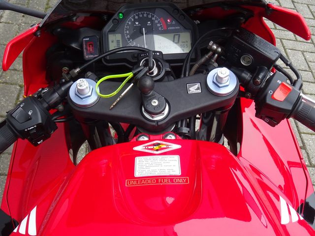 honda - cbr-600-rr