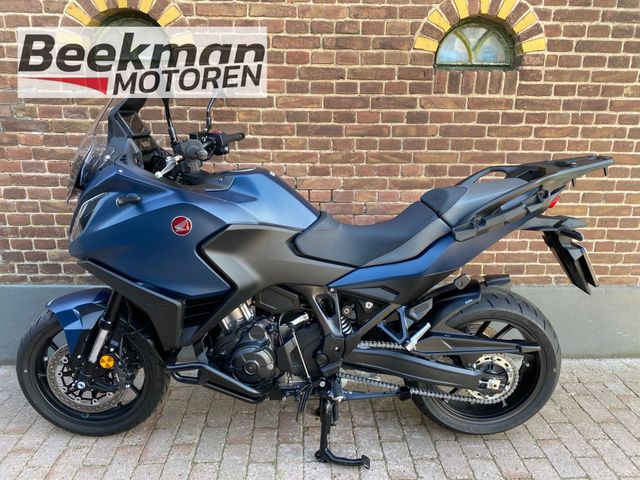 honda - nt-1100