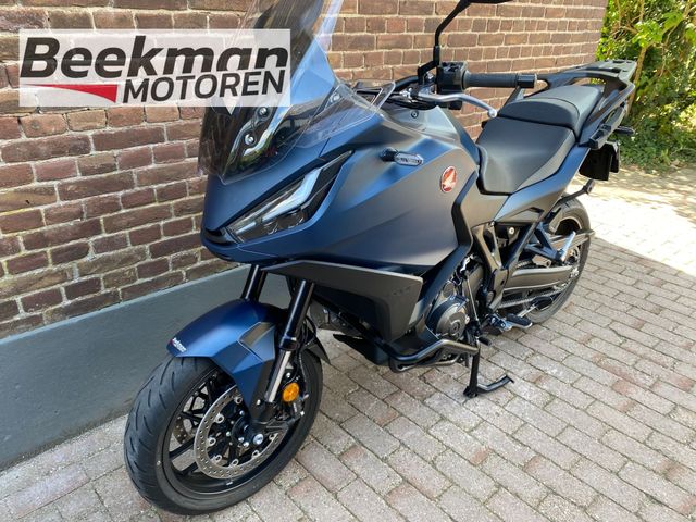 honda - nt-1100