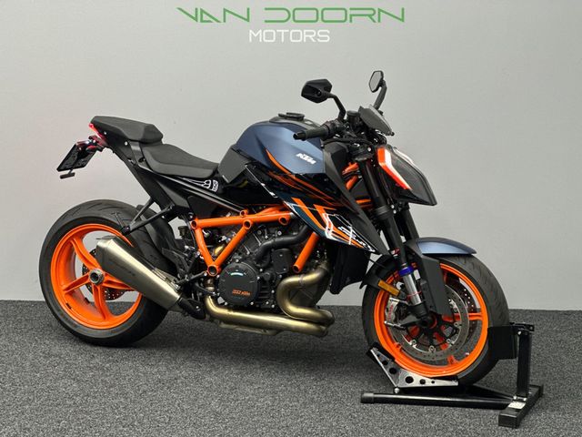 ktm - 1290-super-duke-r-evo