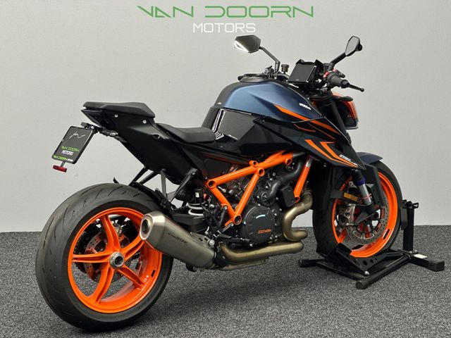 ktm - 1290-super-duke-r-evo