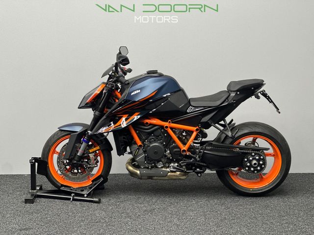 ktm - 1290-super-duke-r-evo