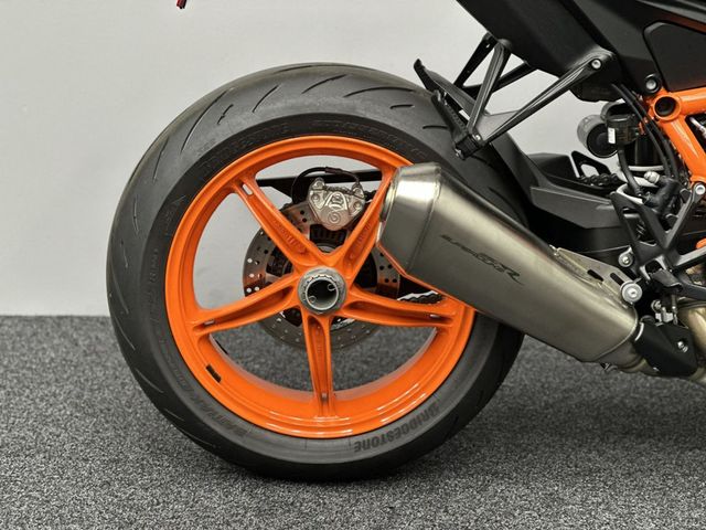 ktm - 1290-super-duke-r-evo
