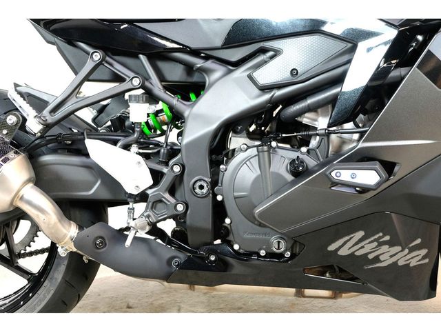 kawasaki - ninja-zx-4rr