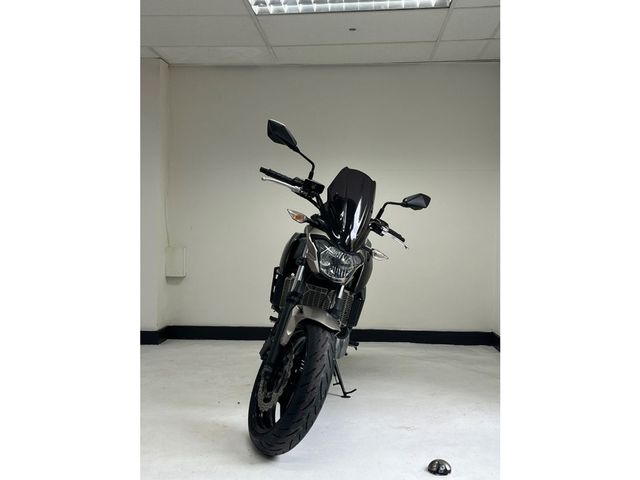 kawasaki - z650-abs