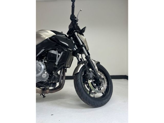 kawasaki - z650-abs